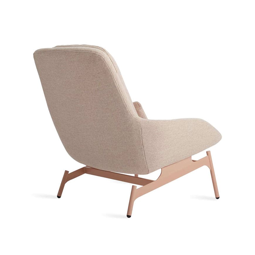 Field lounge chair