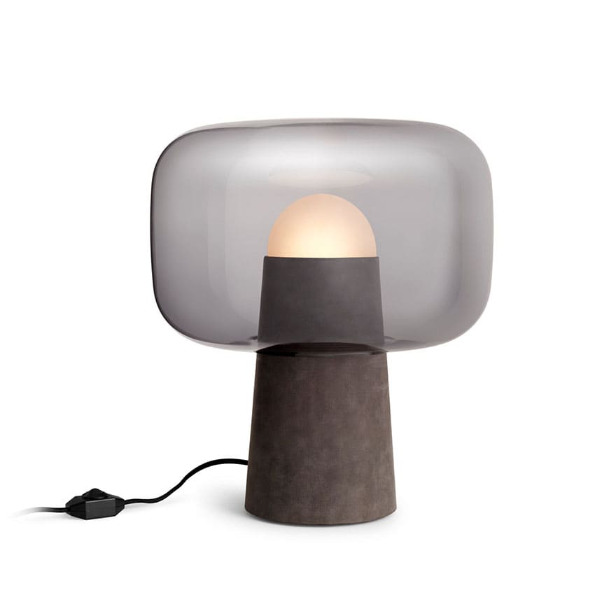 Bully table lamp